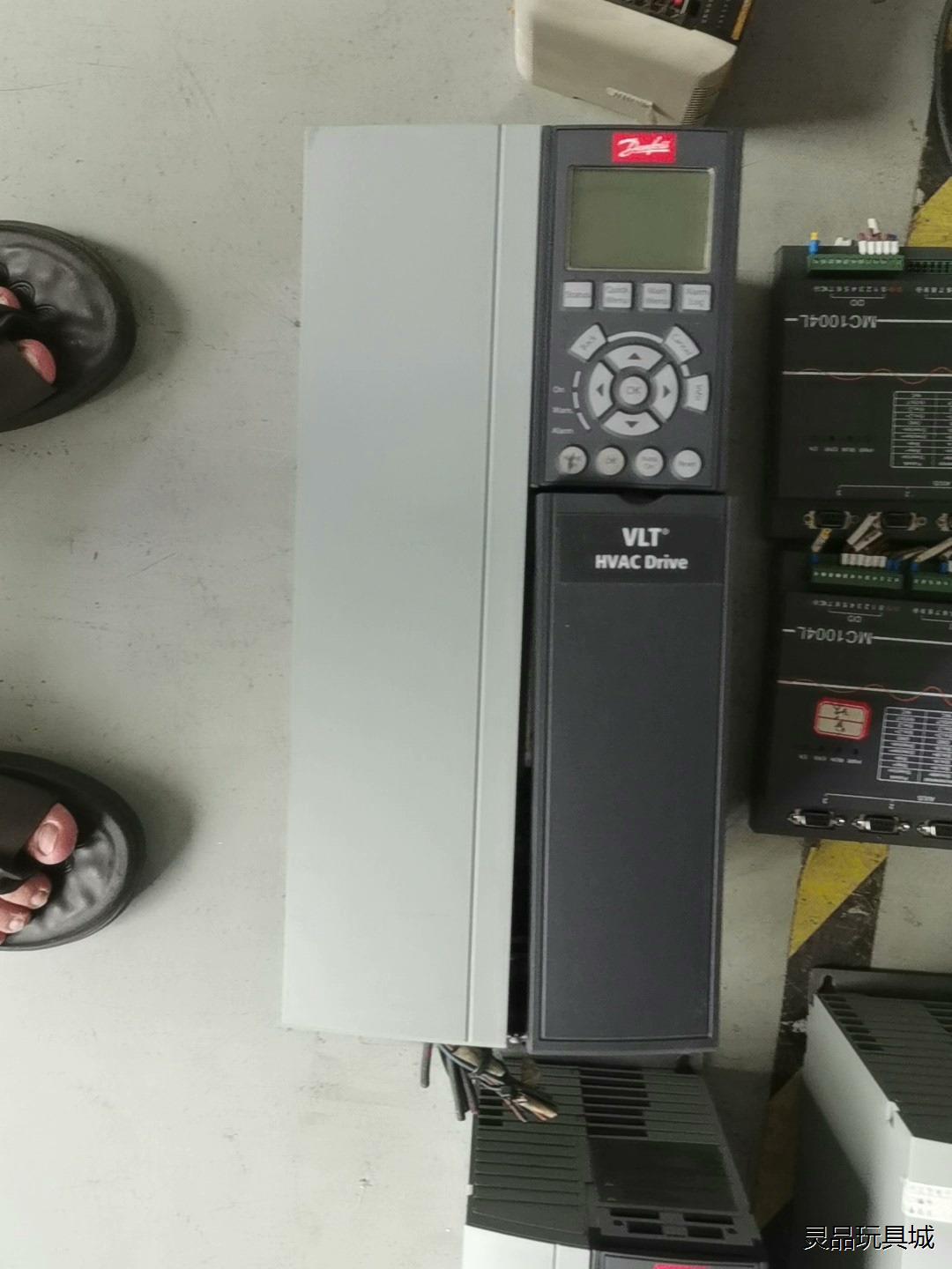 FC-102P15KT4E20H2XG实物图 包好议价商品