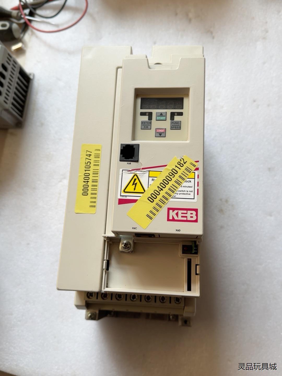 科比变频器 19R6S3E-900A，实物图片，功能正常，面议价商品