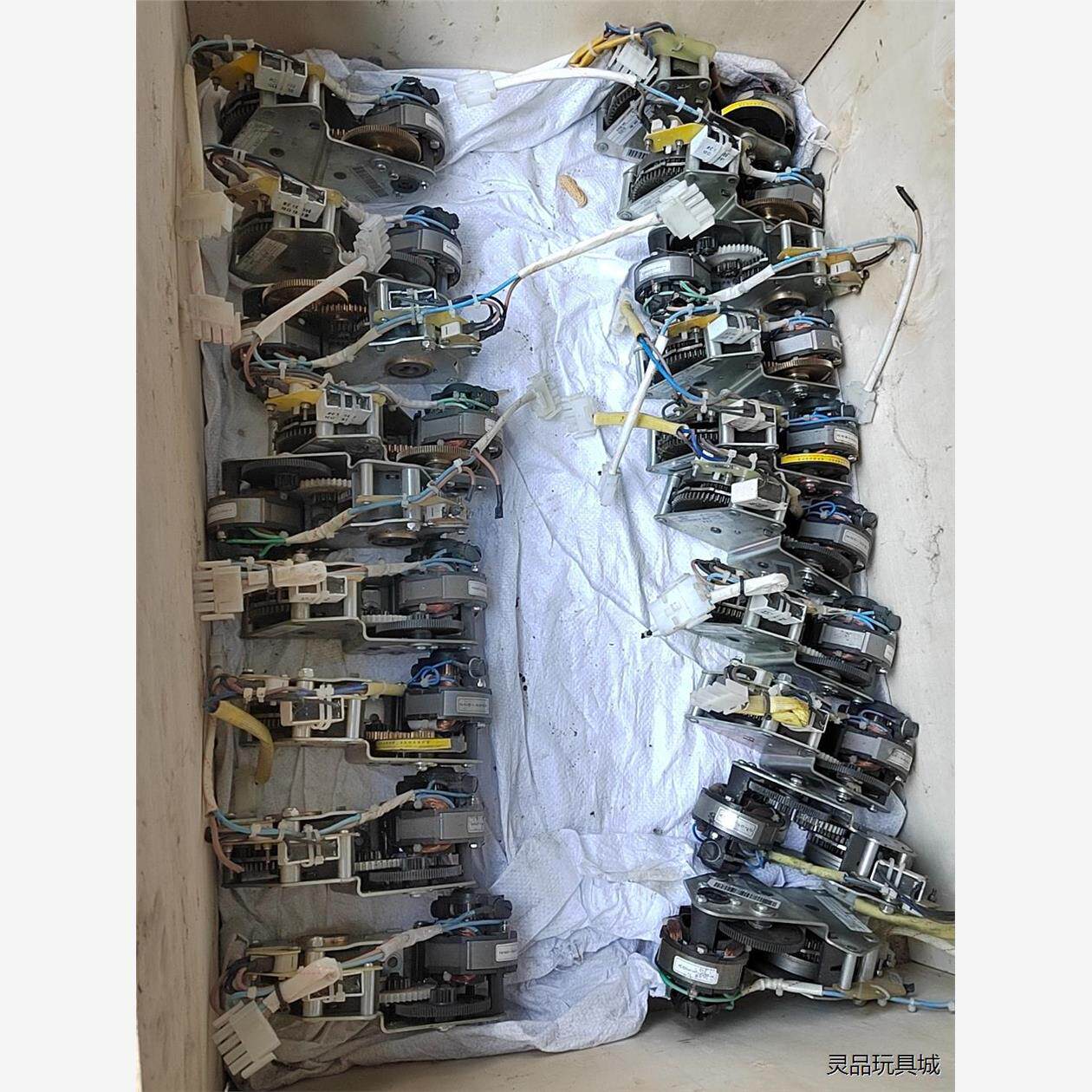 abb弹簧储能电机,20个,不包好坏!单价!议价商品