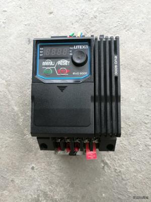 光宝变频器EVO600021S2D2E20F，2.2KW，2议价商品