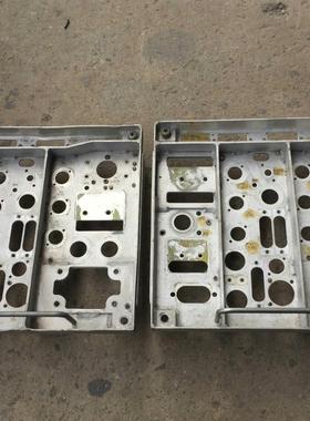 30523DIY西电胆机铝壳一对；成色见图：西电正品；尺寸3议价商品