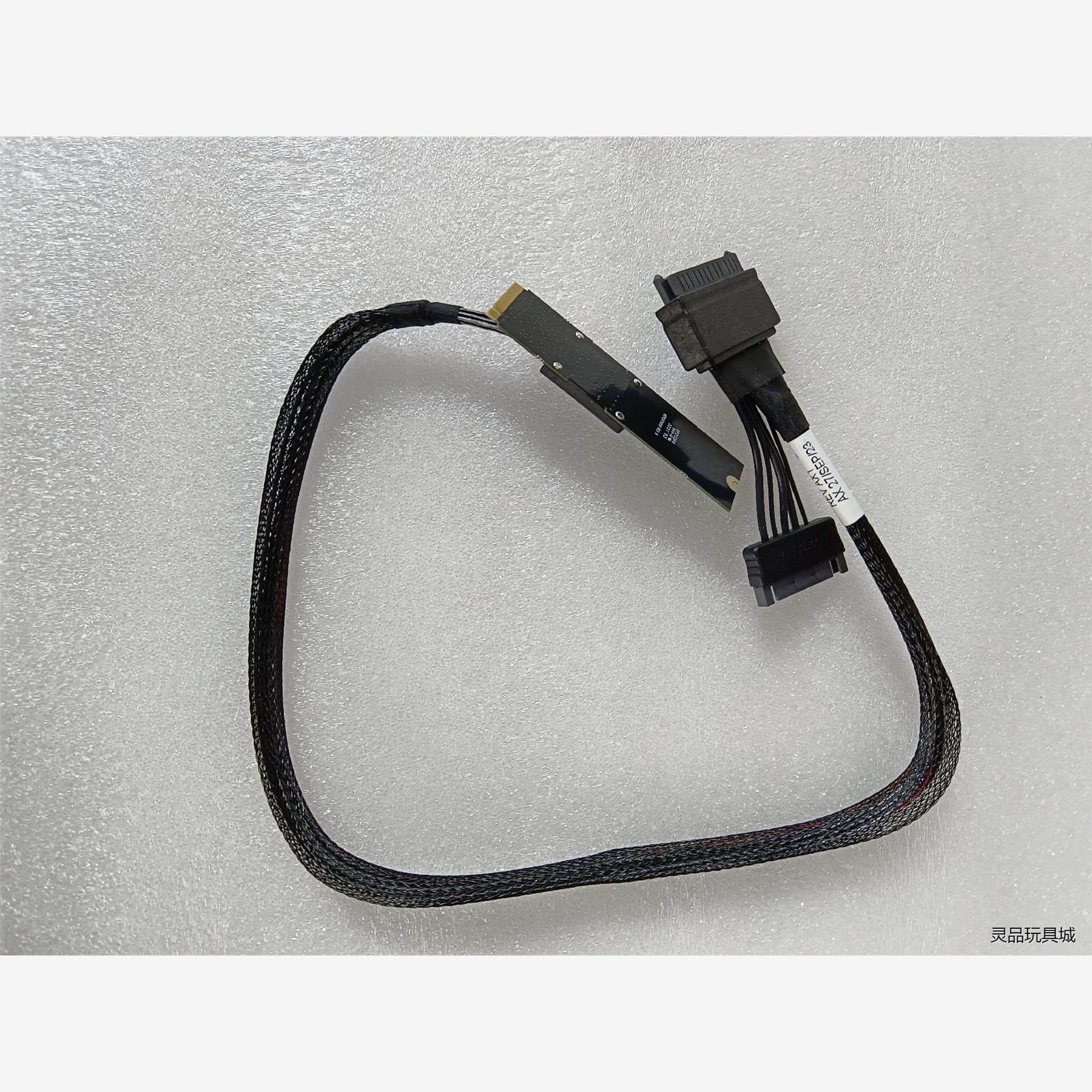 全新二手全新安费诺m.2转U.2数据线 U2转M2 u.2 NVME议价商品