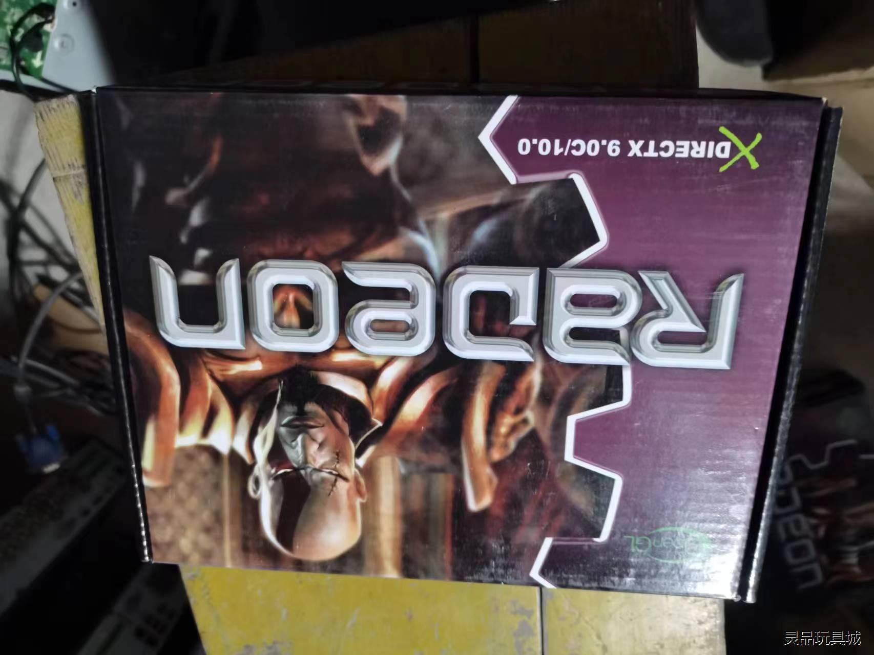 ATI 128M PCI双VGA口显卡 RADEON   A议价商品