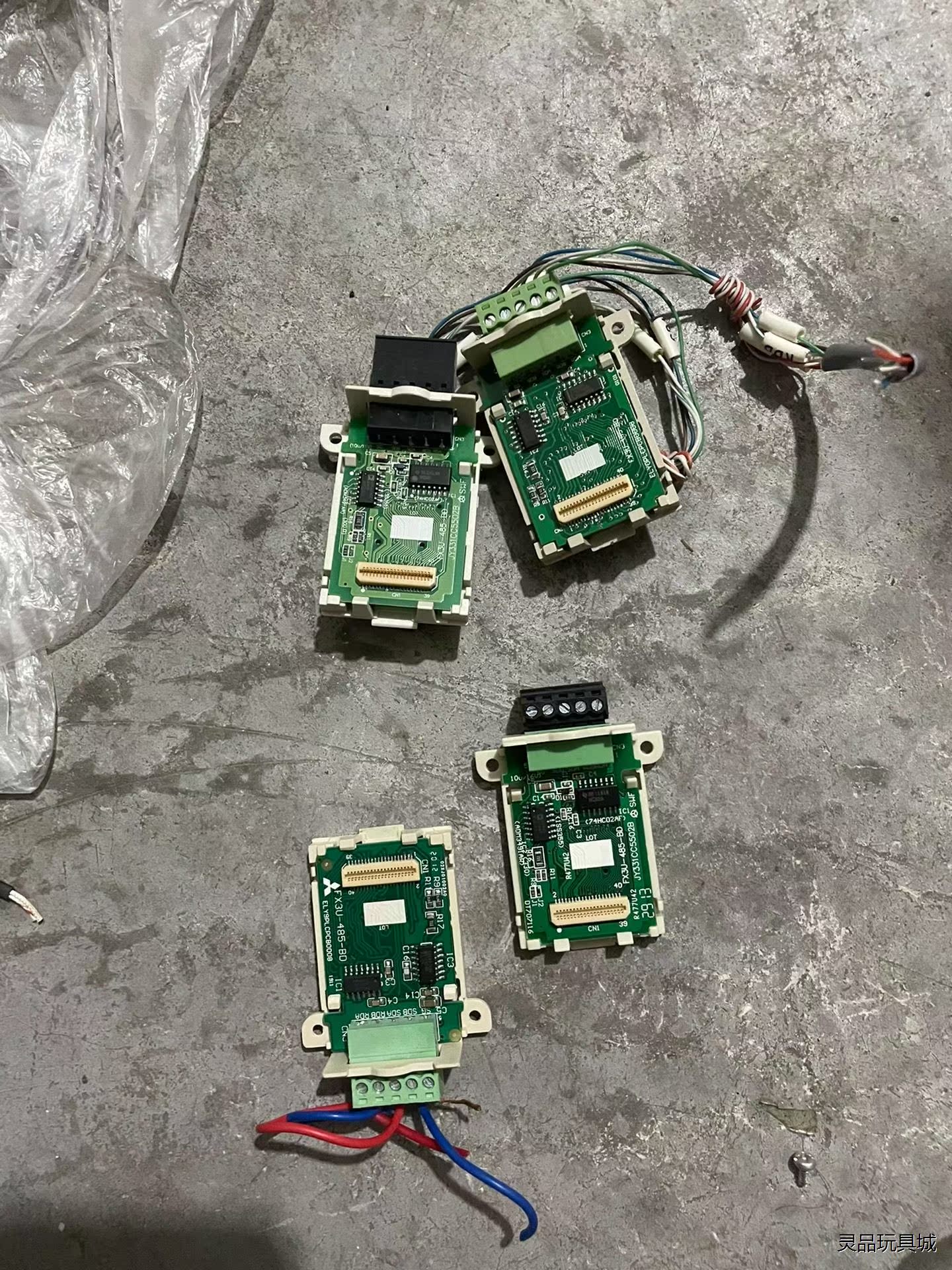三菱PLC FX3U-485-BD，成色如图，功能包好，45议价商品