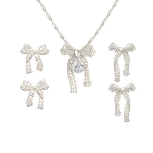 TOGGLER 烧白镶石设计感蝴蝶结925银耳钉耳环礼物 DAILY蕾丝系列