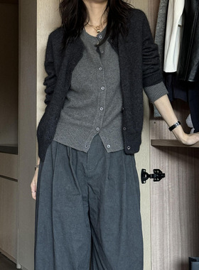 冷淡风设计感小众别致假两件针织开衫女装秋冬新款慵懒风软糯毛衣