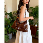 泡芙小姐油蜡皮高级感大容量托特包女2025新款 单肩斜挎腋下包冬季