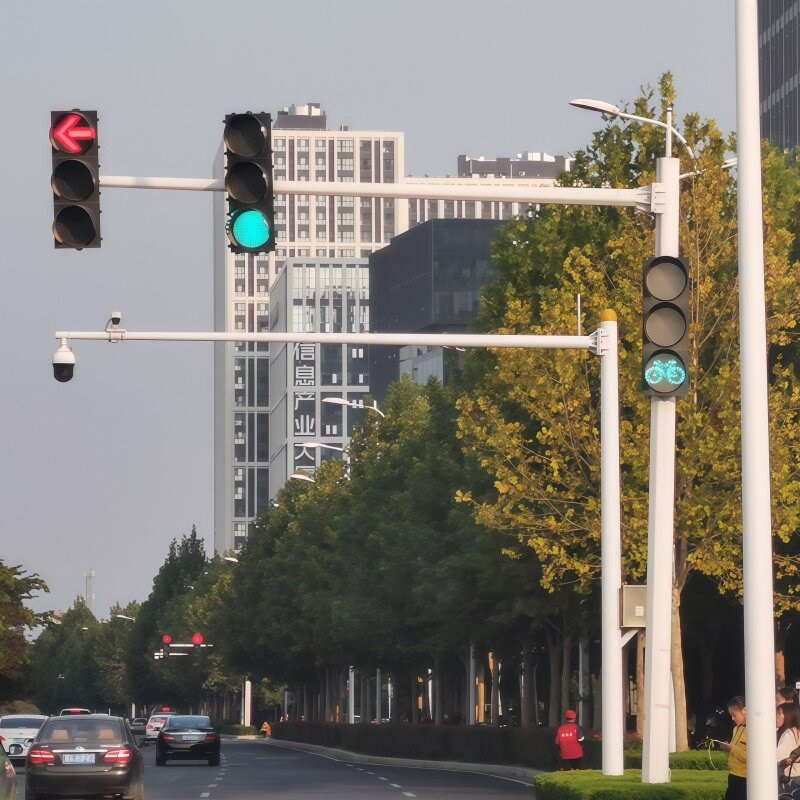 红绿灯移动式太阳能交通指挥路障高亮指示灯红绿灯配珠交通信号灯图片