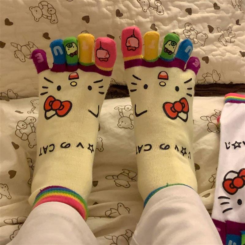 hellokitty袜子女款秋冬季五指袜可爱分趾袜保暖吸汗新款中筒袜