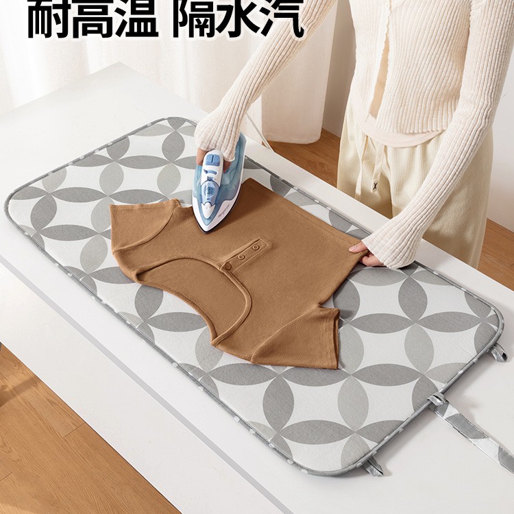 烫衣垫熨烫板家用可折叠小型床上衣服熨斗隔热布挂机手持防烫手套