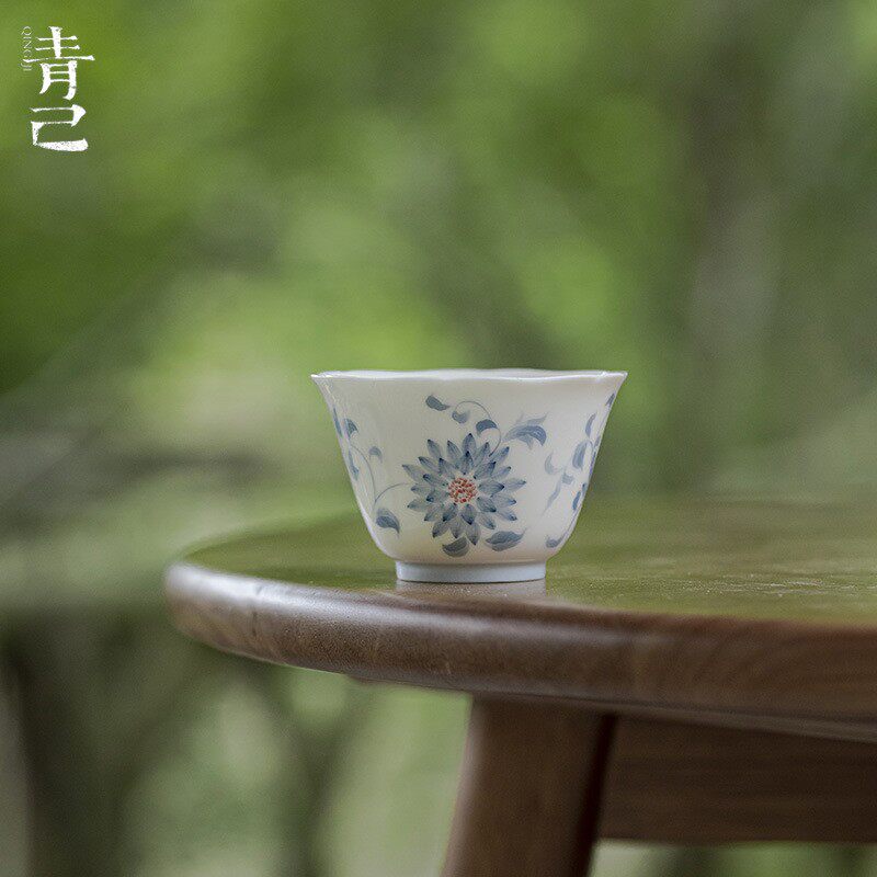 青己 青花手绘花边品茗杯功夫茶具文人釉下彩手绘缠枝莲家用茶杯