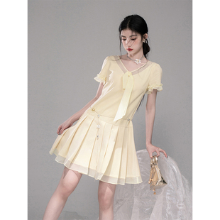 显瘦气质裙子 连衣裙夏季 清甜少女人设 轻纱蜜黄拼纱压褶短袖