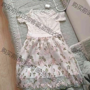 均码 原装 一次没穿需要 议价产品 拆 朋友拿走 蕾丝裙子一件