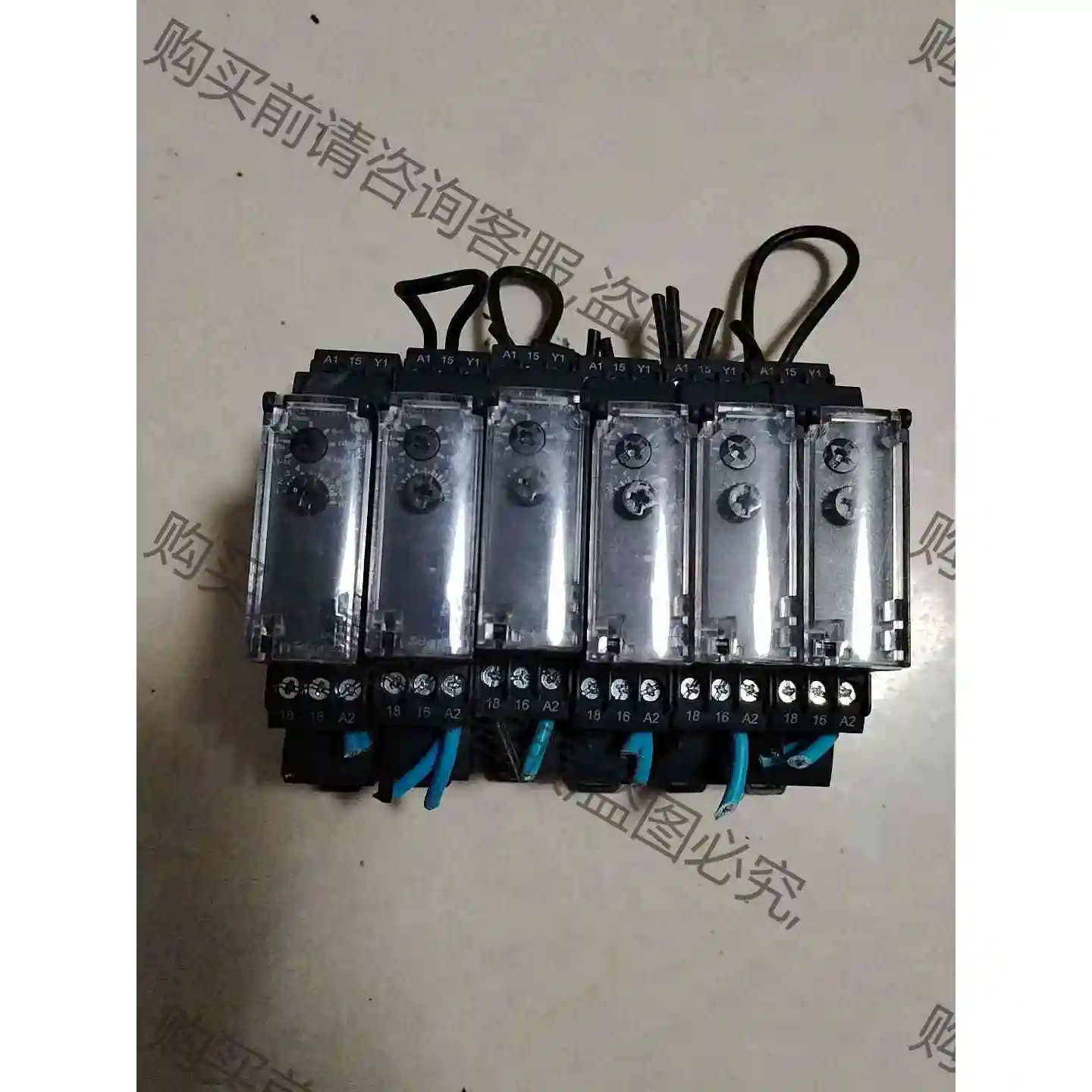 施耐deRE I7 RAMU继电器。功能正常。成色如图。需要的 议价产品