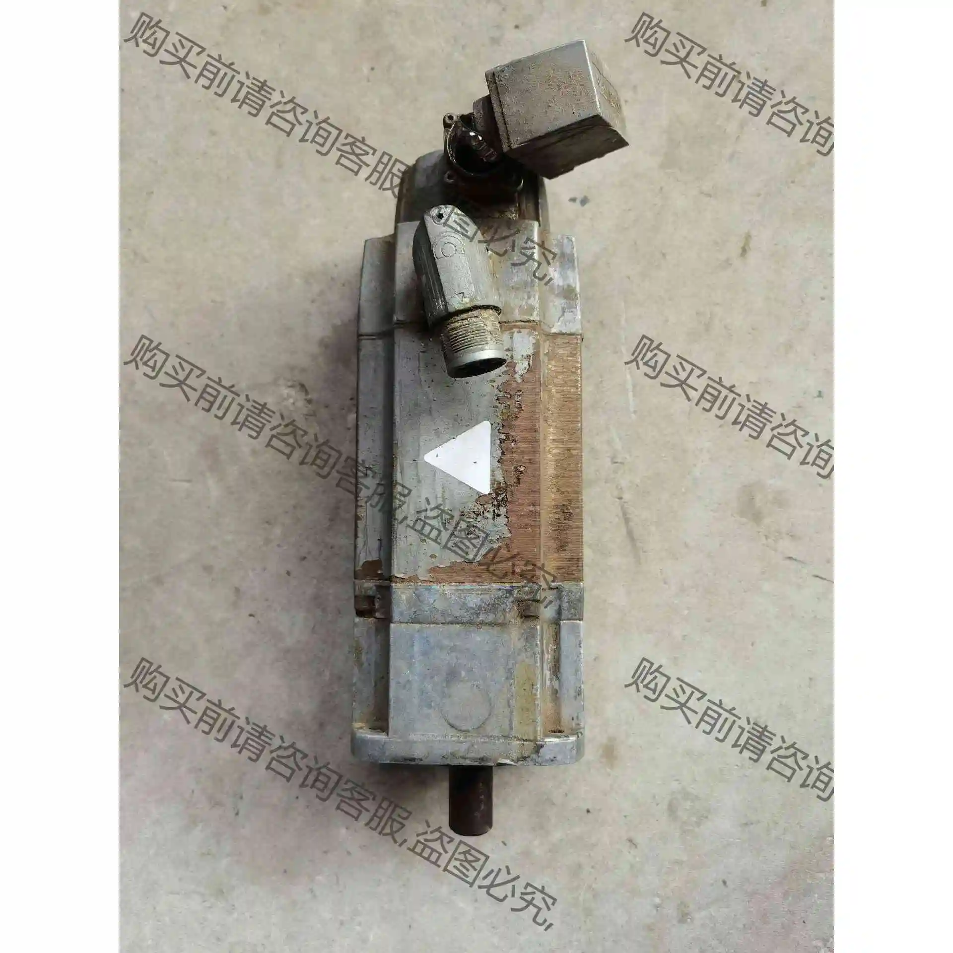 西门zi电机1FT7044-5AK71-1FH2物品实图拍摄， 议价产品 原装拆机
