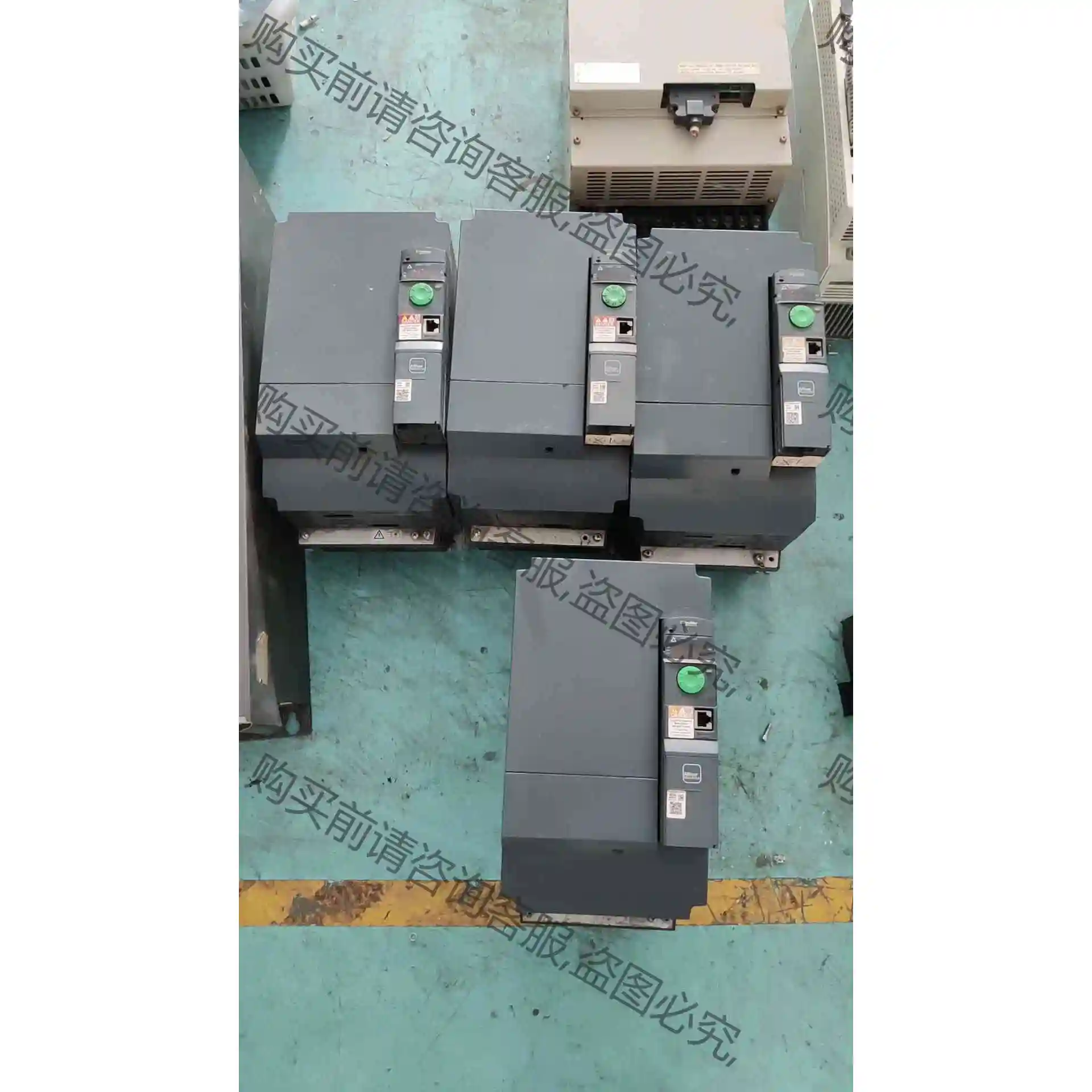 施耐de变频器ATV320D15N4B，15KW，成色一般，测 议价产品 原装拆