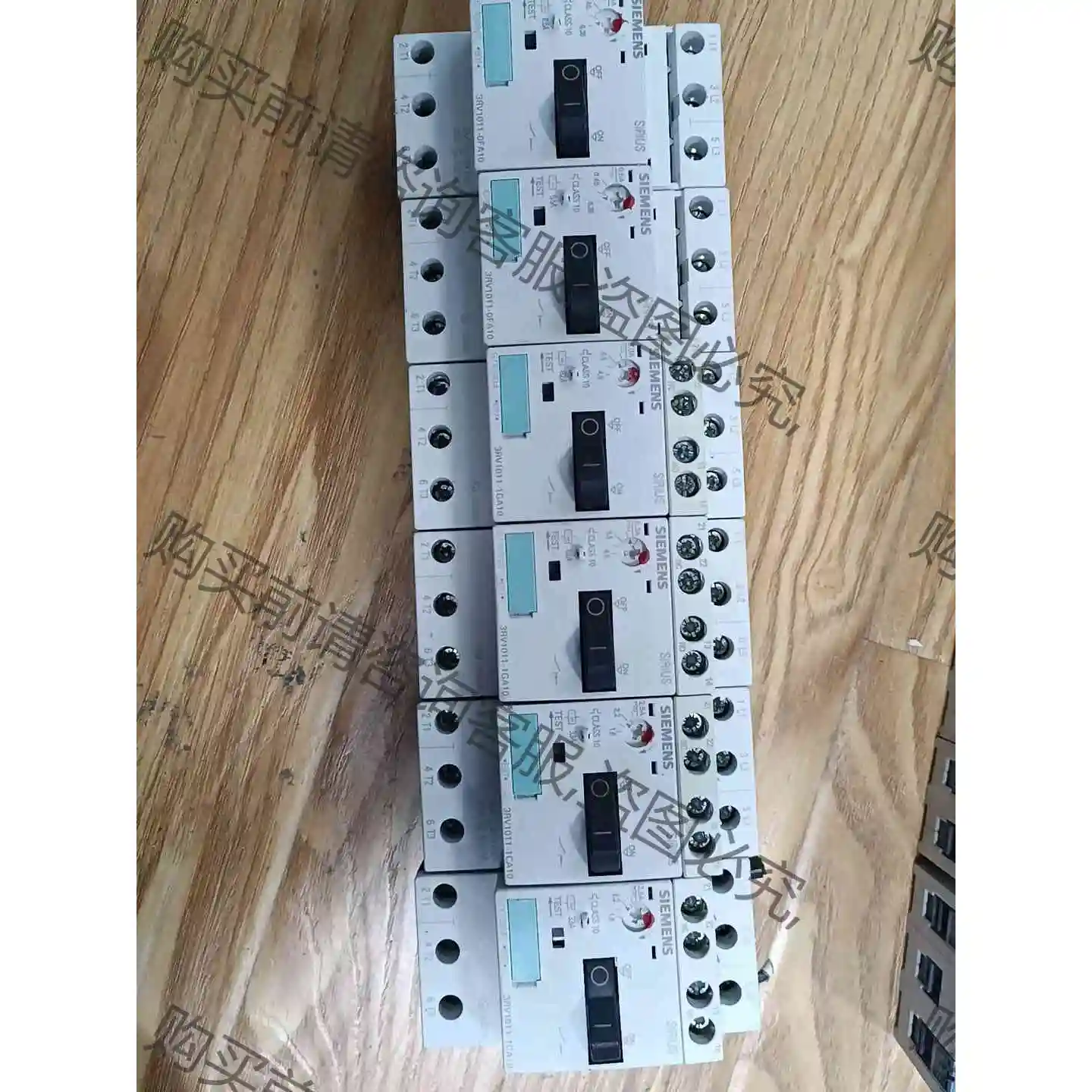 西门zi3RV1011-0FA10 2pcs 议价产品 原装拆机功能完好