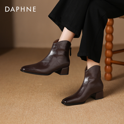 达芙妮新款尖头切尔西短靴