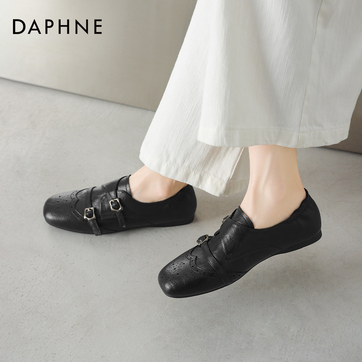 达芙妮黑色平底乐福鞋女款2026新款春季一脚蹬豆豆鞋英伦风小皮鞋