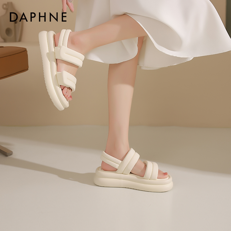 达芙妮厚底凉鞋女款2025新款配裙子沙滩鞋休闲运动凉鞋女夏季外穿