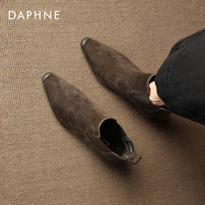 达芙妮复古方头短靴女保暖