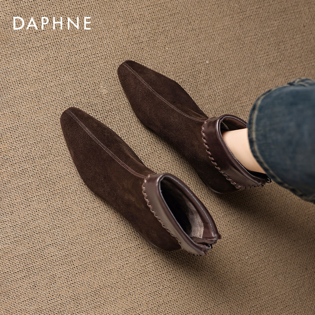 达芙妮复古小短靴女2025新款秋冬绒面瘦瘦靴子尖头百搭加绒及踝靴