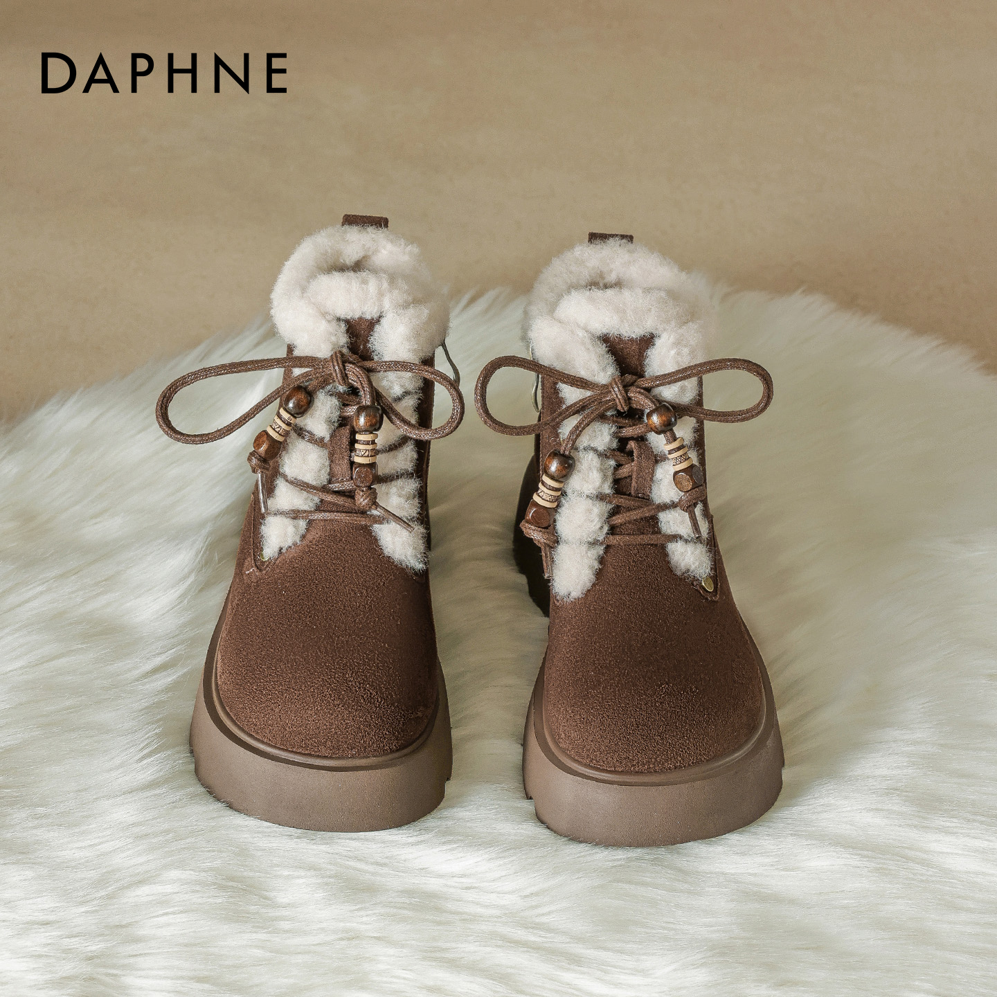 达芙妮加绒雪地靴咖色保暖棉鞋