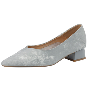 达芙妮气质单鞋女春款2026新款黑色尖头小皮鞋浅口瓢船鞋低跟女鞋