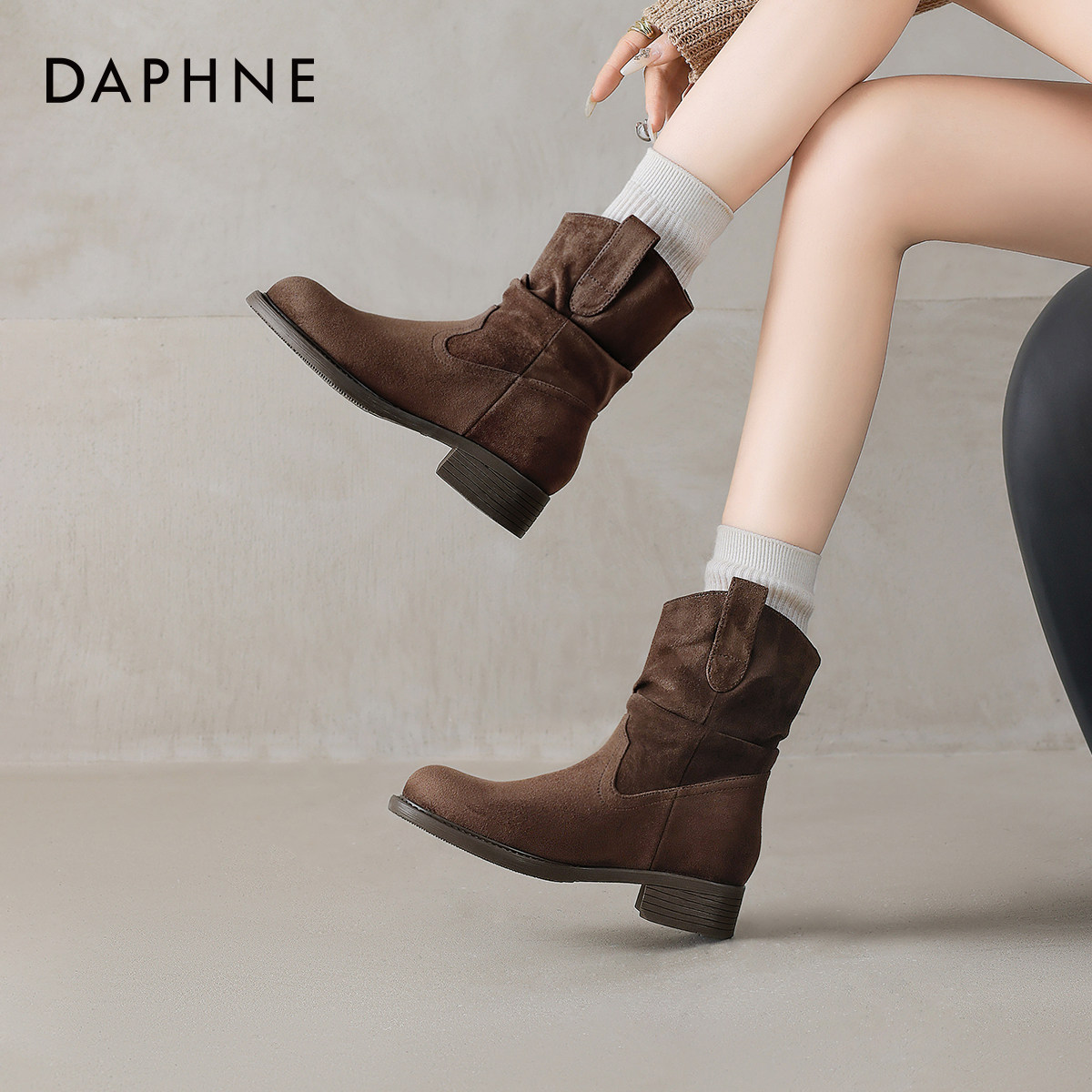 达芙妮美拉德堆堆靴复古冬马丁靴