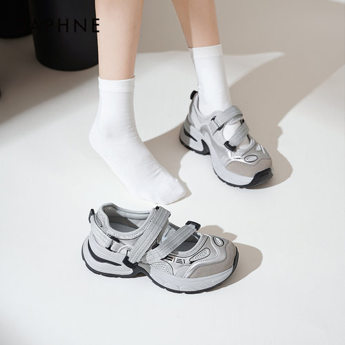 达芙妮2025新款透气老爹鞋