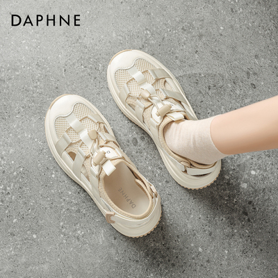 达芙妮老爹鞋女透气户外溯溪鞋子