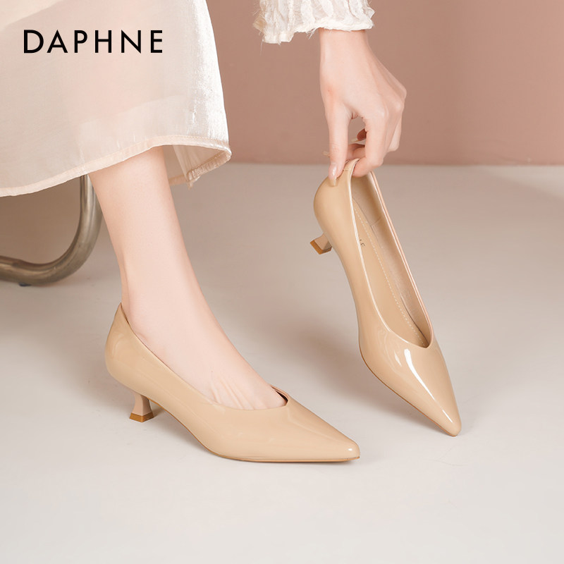 达芙妮裸色高跟鞋女细跟2026新款春法式漆皮女鞋尖头气质通勤单鞋