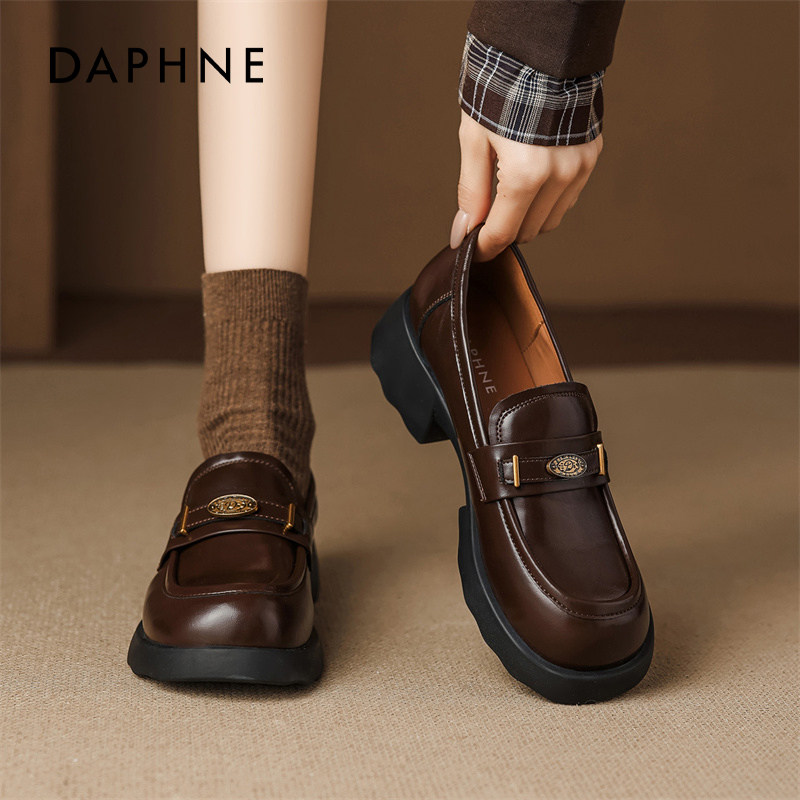 达芙妮厚底乐福鞋女2026新款春夏一脚蹬粗跟单鞋英伦风黑色小皮鞋,女鞋,乐福鞋（豆豆鞋）,淘宝优惠券,粉丝福利购,淘宝优惠卷