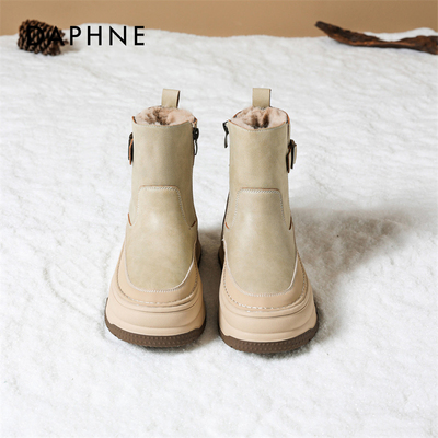 达芙妮加绒雪地靴女款保暖马丁靴