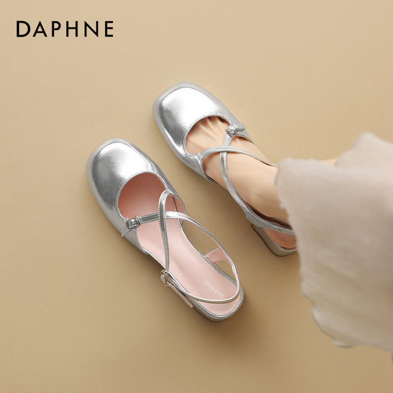 达芙妮包头凉鞋女款2026新款玛丽珍女鞋夏季外穿银色高跟鞋