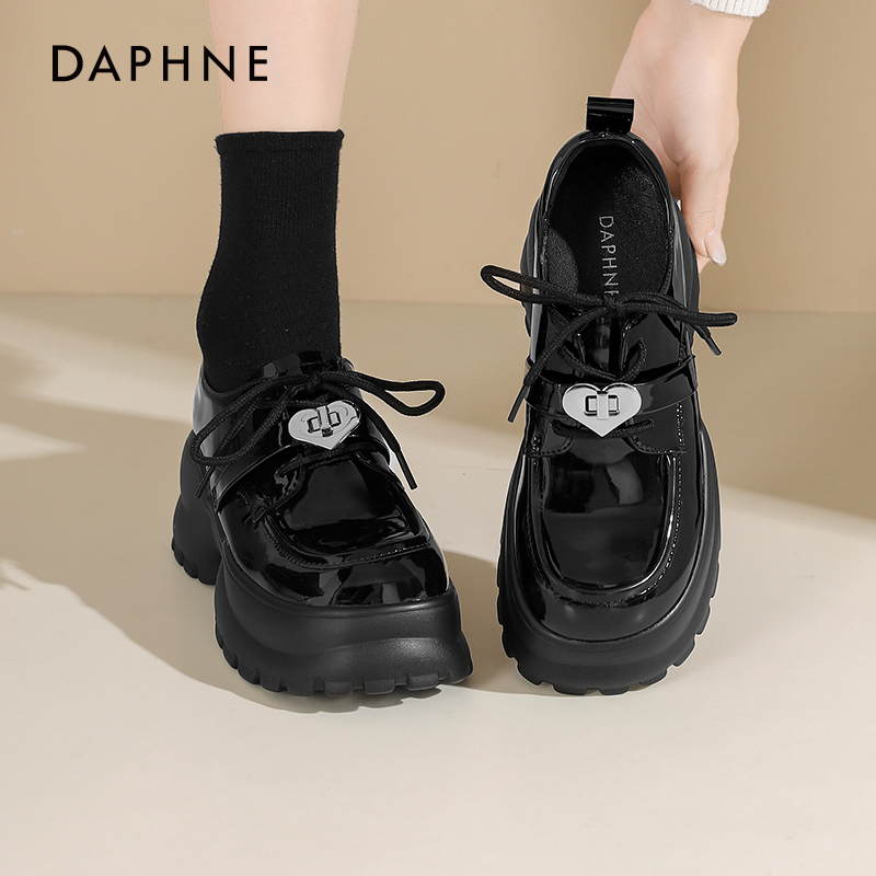 达芙妮厚底乐福鞋英伦风