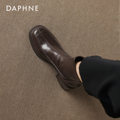 达芙妮英伦短靴粗高跟厚底马丁靴