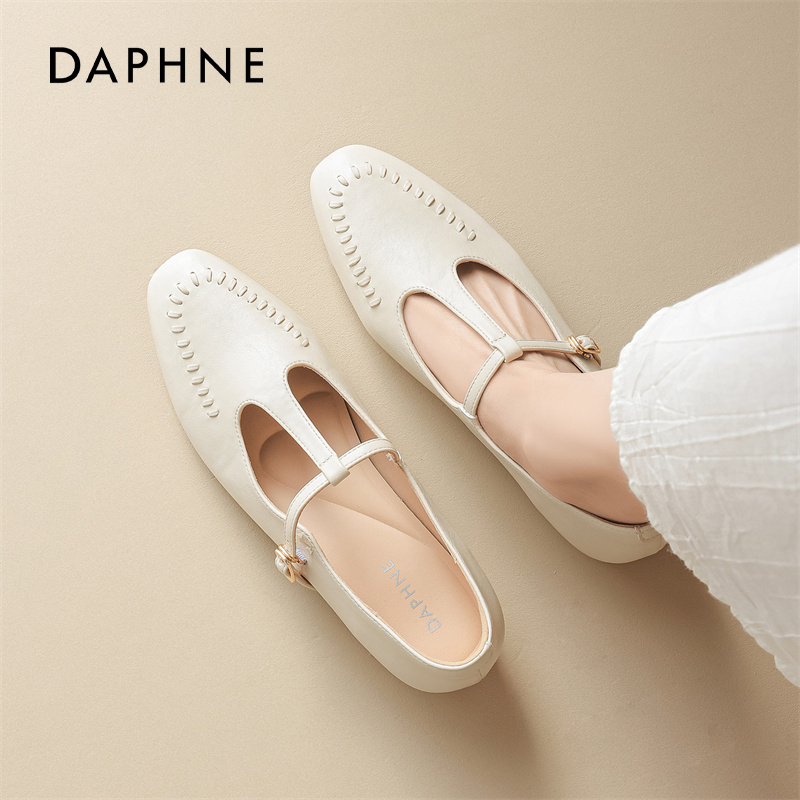 达芙妮粗跟玛丽珍女鞋尖头小单鞋