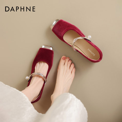 达芙妮红色婚鞋秀禾婚鞋新款