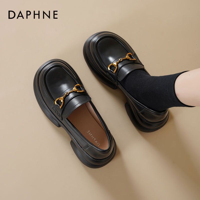 达芙妮厚底乐福鞋女2026新款春季英伦风黑色小皮鞋百搭金扣单鞋女,女鞋,乐福鞋（豆豆鞋）,淘宝优惠券,粉丝福利购,淘宝优惠卷