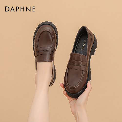 达芙妮英伦风乐福鞋女