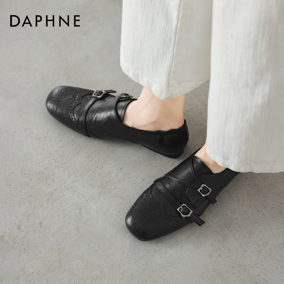 达芙妮黑色乐福鞋女2026新款春季英伦风气质小皮鞋通勤单鞋豆豆鞋