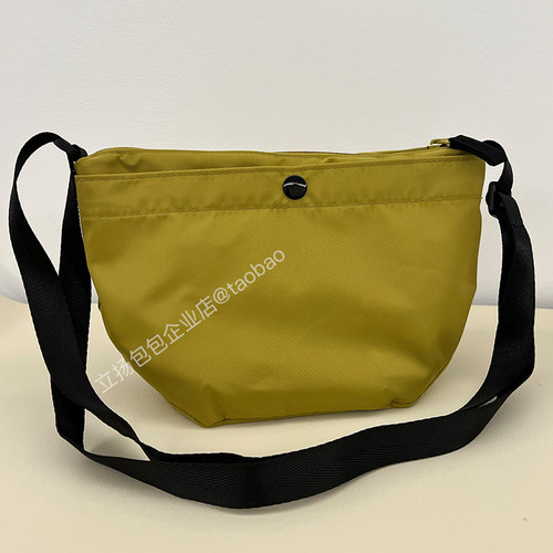 大品牌同款挎包轻便有型不过时