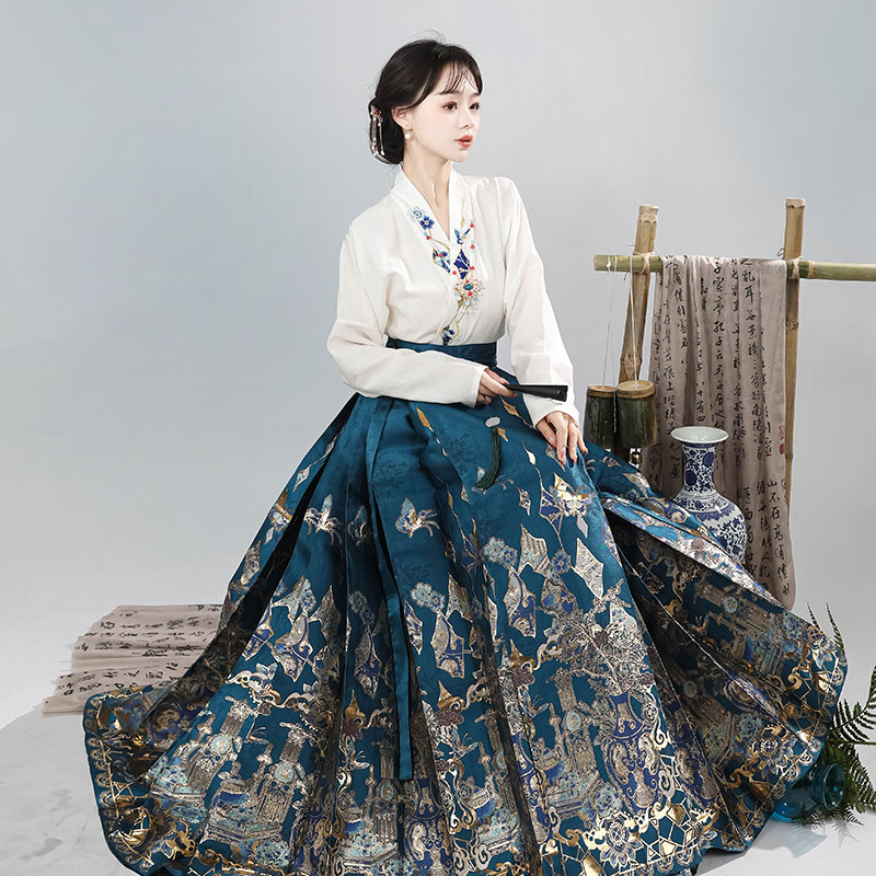 【东瓶西镜】高级感马面裙套装