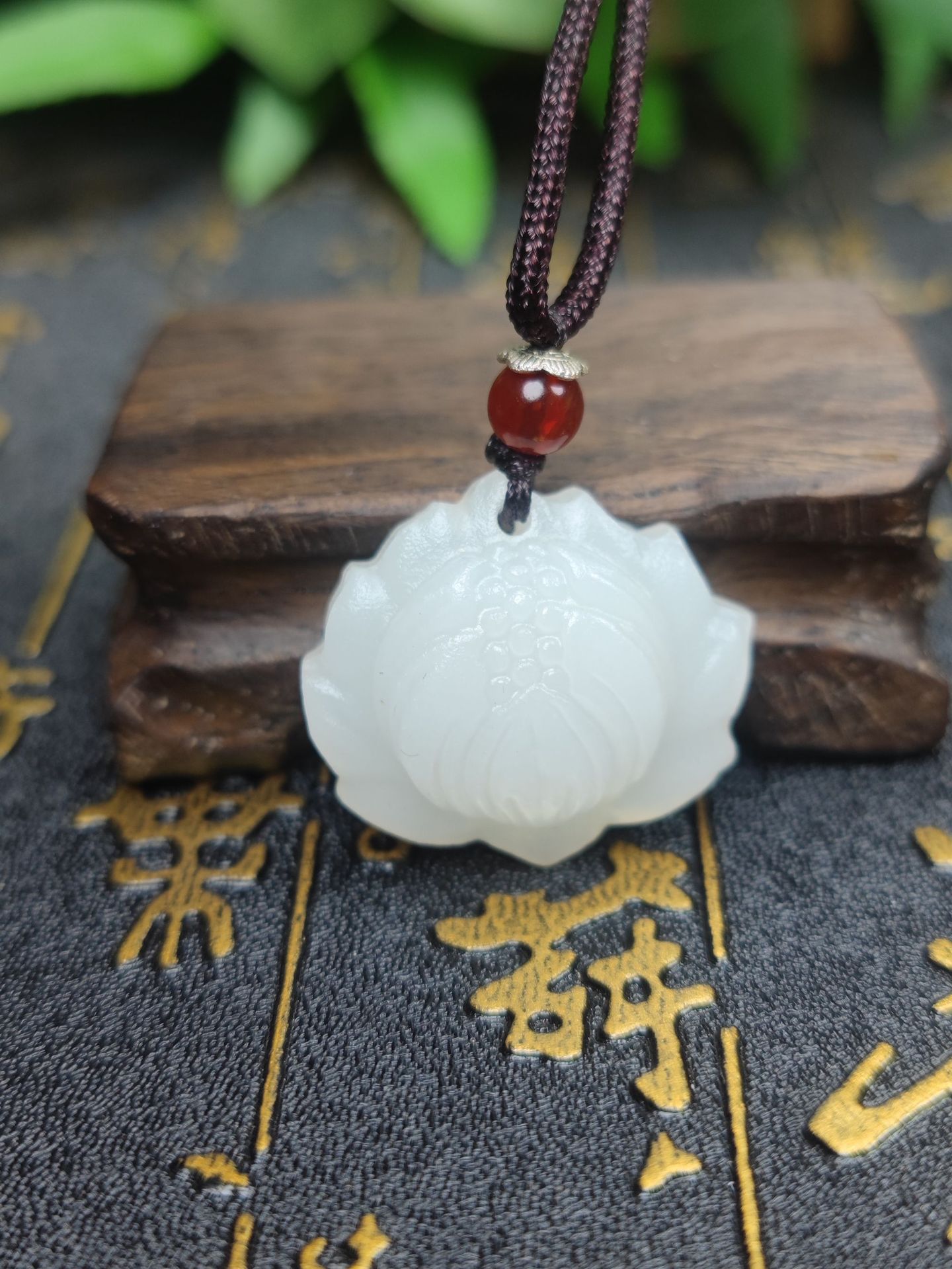 阿富汗白玉莲花吊坠 白玉雪莲花吊坠 玉吊坠 玉莲花吊坠