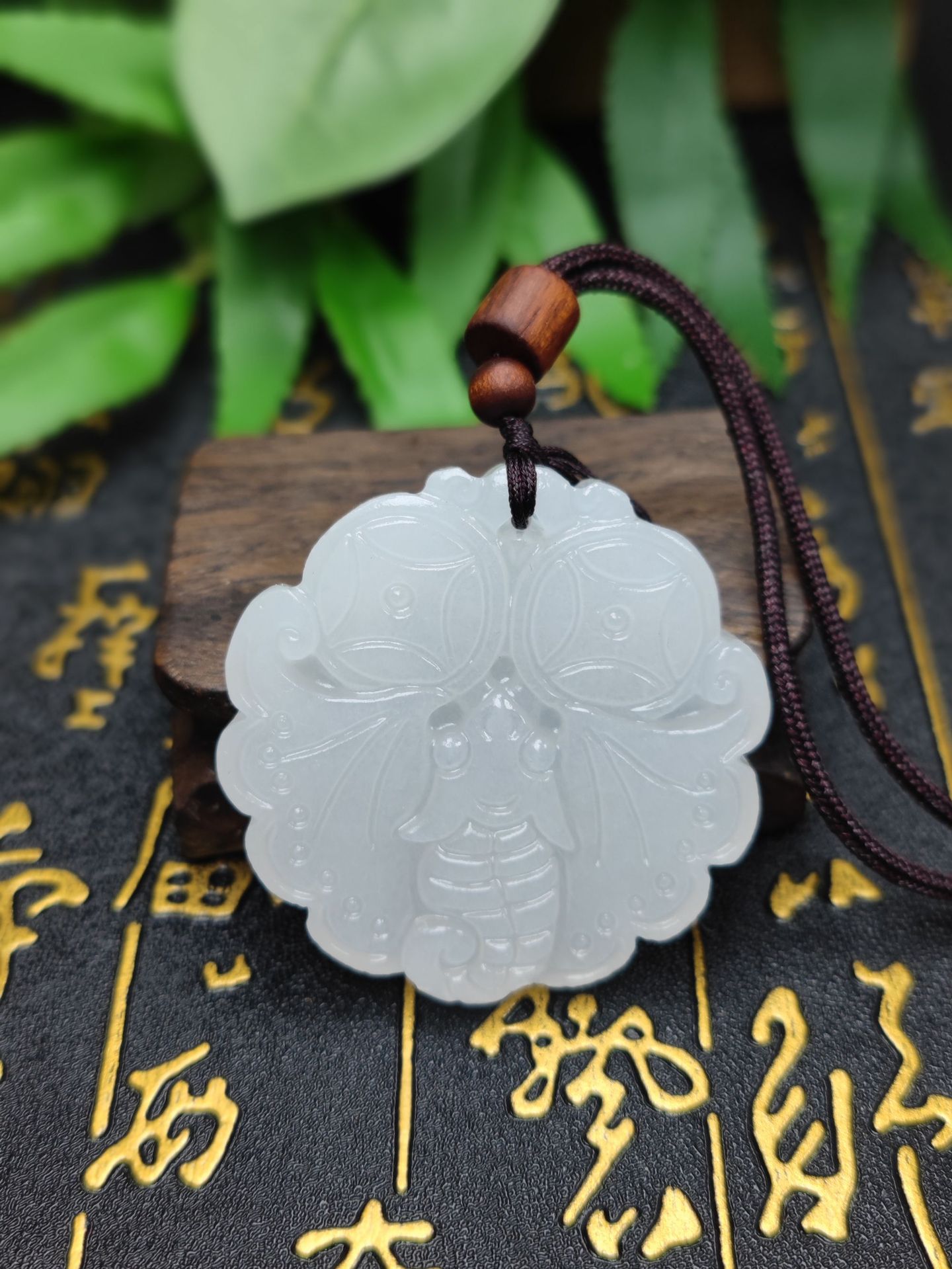 阿富汗白玉吊坠 a货白玉福在眼前吊坠牌玉石福来福气蝙蝠挂件