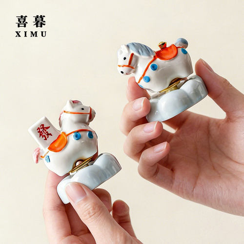 马上发财陶瓷小马转转乐创意车载装饰品桌面摆件解压治愈创意礼物