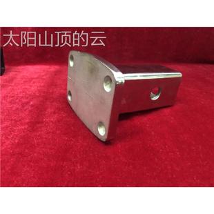 汽车接车钩流氓底钩转接头拖车方口002转拖器连接头牵引勾后牵引