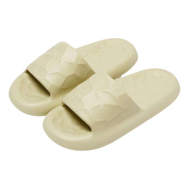 Wearing thick soled anti slip sandals for women