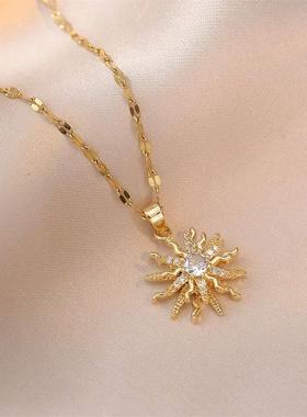 Rotating Flower Pendant Stainless Steel Chains Necklaces For